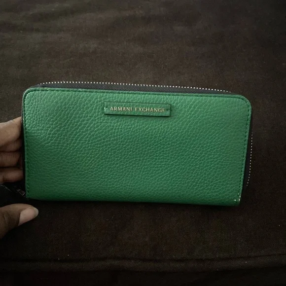 Armani exchange wristlet wallet - Picture 1 of 3